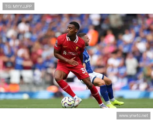 利物浦高位压迫防守风险持续放大,近期表现受限对赛季走势形成制约 利物浦高位压迫防守风险持续放大,近期表现受限对赛季走势形成制约