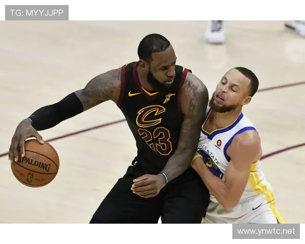 看完这篇文章，你就明白NBA里的“裁判协商判罚流程”到底是怎么回事。